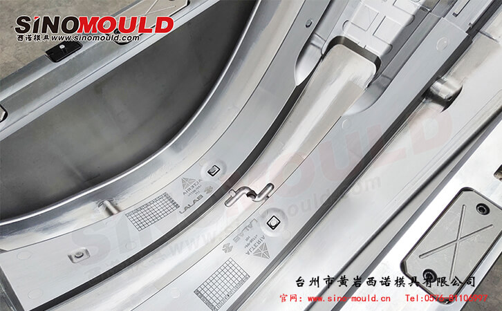 Automotive Injection Mold