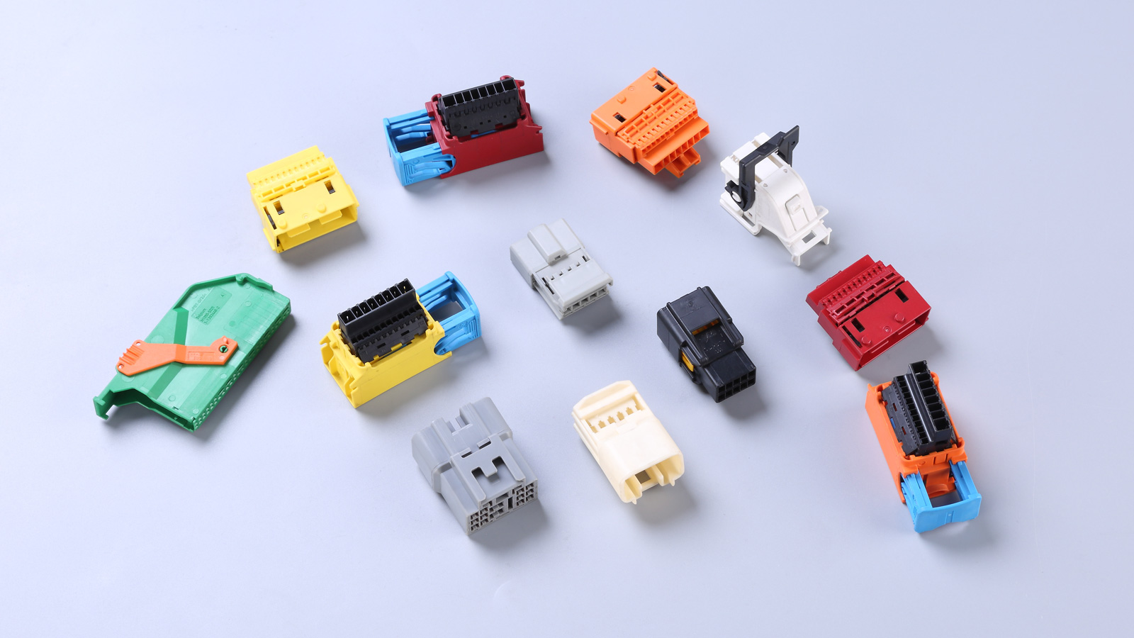 LCP/PBT Precision Mold Mold — molded part