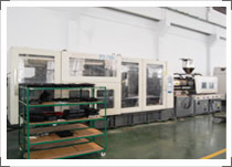 Plastic Injection Molding Machine